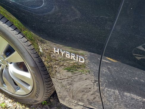 Used 2013 INFINITI M35 M35h w/ Premium Pkg image 8