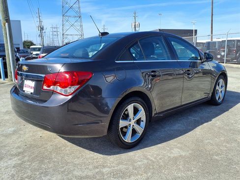 Used 2016 Chevrolet Cruze LT image 22