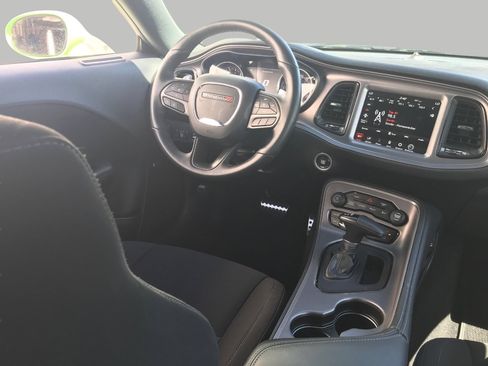 Used 2023 Dodge Challenger R/T Scat Pack RWD image 5