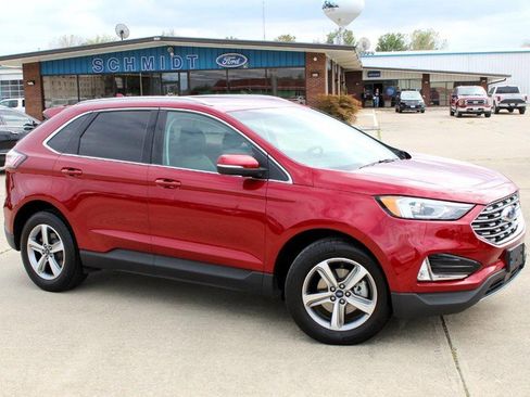 Used 2019 Ford Edge SEL w/ Equipment Group 201A image 3