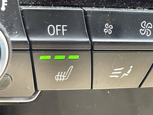 Used 2017 BMW X1 xDrive28i image 19