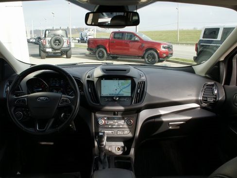 Used 2018 Ford Escape SEL w/ Ford Safe & Smart Package image 34