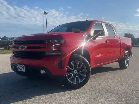 Used 2021 Chevrolet Silverado 1500 RST w/ All Star Edition Plus AWD/4WD image 2