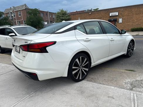 Used 2019 Nissan Altima 2.5 SR w/ SR Premium Package AWD/4WD image 4