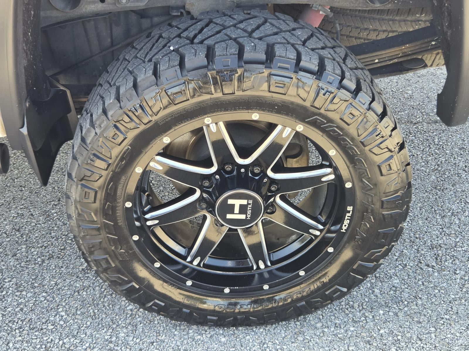 Used 2019 GMC Sierra 2500 Denali w/ Duramax Plus Package AWD/4WD image 24
