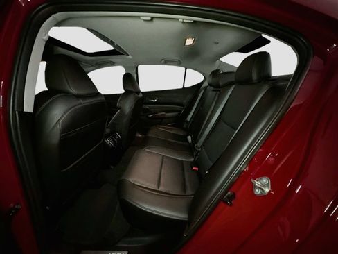 Used 2017 Acura TLX V6 SH-AWD w/ Technology Pkg image 29