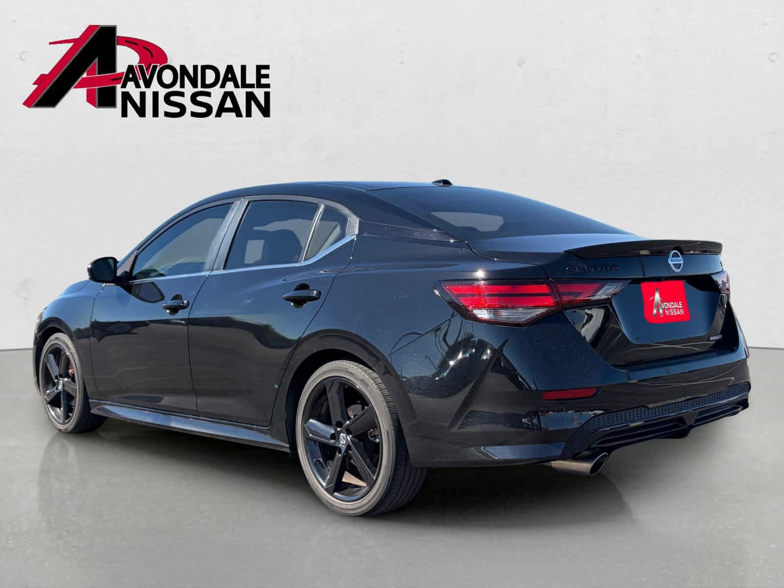 Certified 2023 Nissan Sentra SR w/ Midnight Edition Package FWD image 3