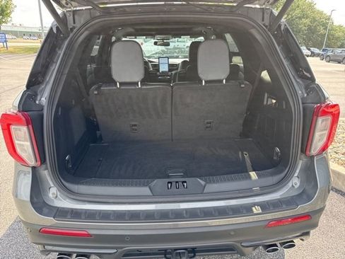 Used 2024 Ford Explorer ST w/ Equipment Group 401A image 24