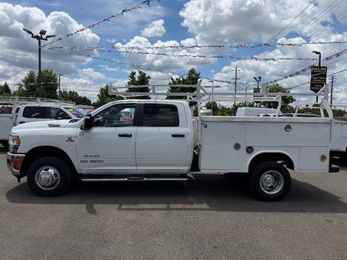 Used 2024 RAM 3500 Big Horn AWD/4WD image 6