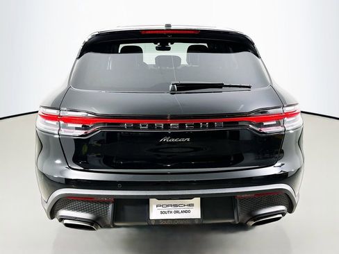 Used 2025 Porsche Macan image 10