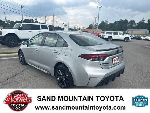 Used 2024 Toyota Corolla XSE FWD image 5