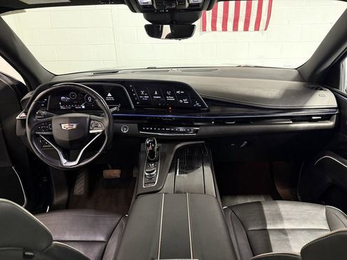 Used 2021 Cadillac Escalade ESV Sport image 8