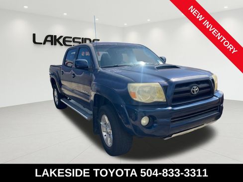 Used 2006 Toyota Tacoma PreRunner RWD image 3
