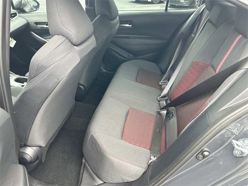 Used 2025 Toyota Corolla SE image 16