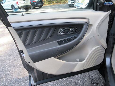 Used 2012 Ford Taurus SEL image 8