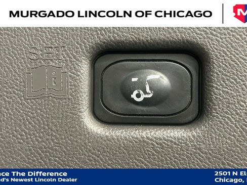 Used 2020 Lincoln Nautilus Reserve w/ Cargo Utility Package AWD/4WD image 24