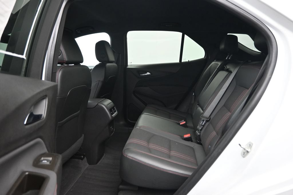 Used 2024 Chevrolet Equinox RS FWD image 20