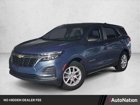 Used 2024 Chevrolet Equinox LS w/ LS Convenience Package FWD image 1