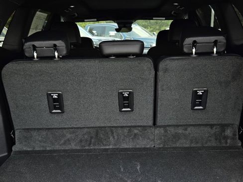 New 2026 Buick Enclave Sport Touring w/ Power Package FWD image 7