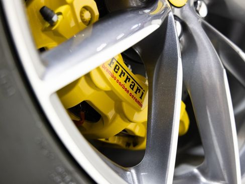Used 2022 Ferrari 812 GTS RWD image 35