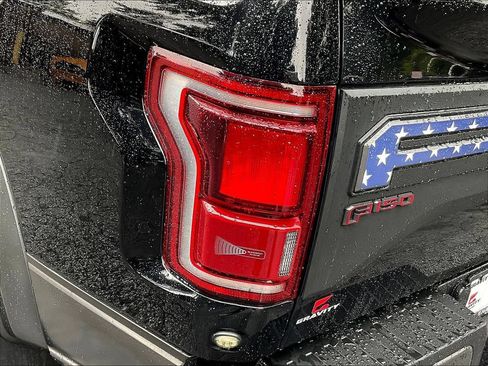 Used 2019 Ford F150 Raptor w/ Equipment Group 802A Luxury AWD/4WD image 21