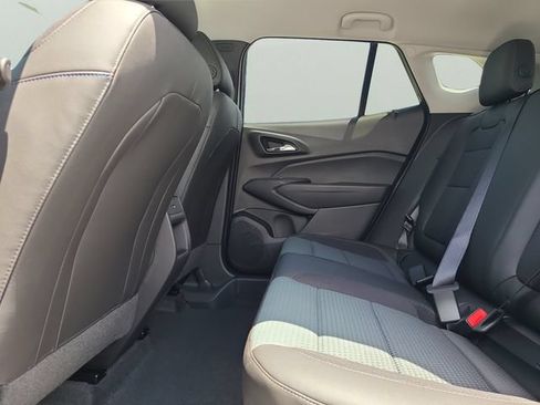 New 2026 Chevrolet Trax LT w/ Midnight Edition FWD image 14