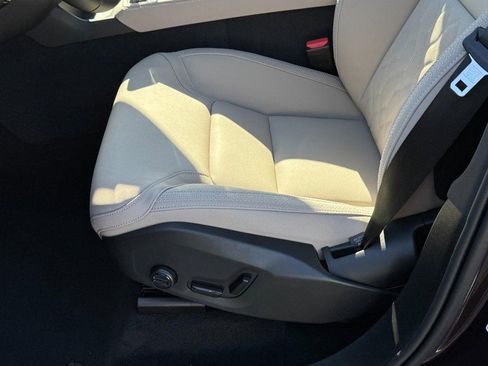 New 2026 Volvo XC90 B6 Plus w/ Protection Package image 16