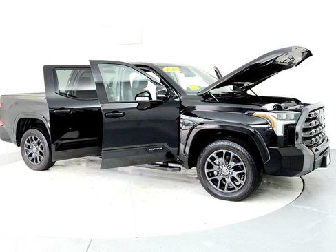 Used 2023 Toyota Tundra Platinum AWD/4WD image 12