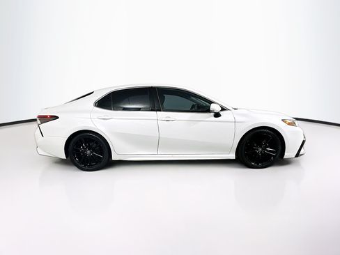 Used 2021 Toyota Camry XSE w/ Navigation Package FWD image 2