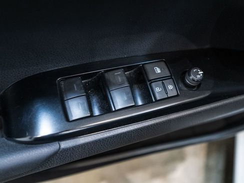 Used 2025 Toyota Camry LE image 15