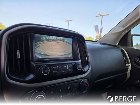 Used 2018 Chevrolet Colorado Z71 RWD image 19