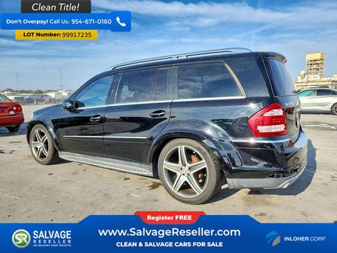 Used 2011 Mercedes-Benz GL 550 4MATIC image 3