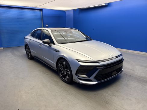 Used 2025 Hyundai Sonata N Line FWD image 2