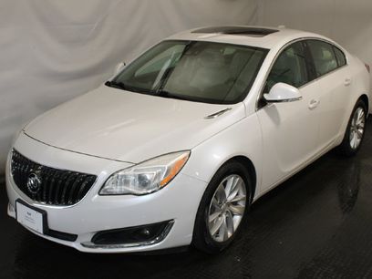 Used 2017 Buick Regal Premium w/ Driver Confidence Package #1