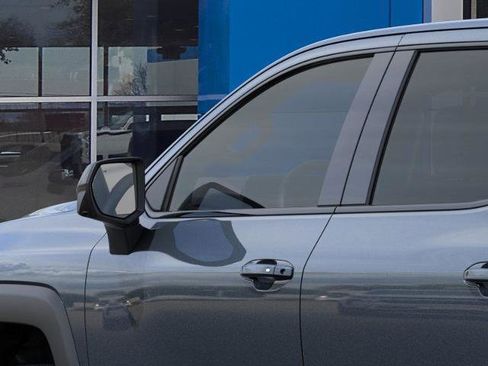 New 2026 Chevrolet Silverado EV LT image 38