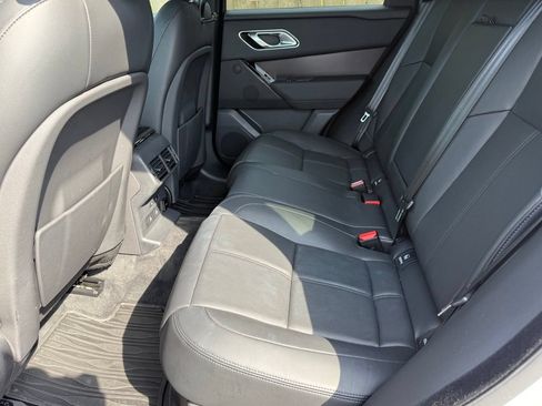 Certified 2026 Land Rover Range Rover Velar Dynamic SE AWD/4WD image 31