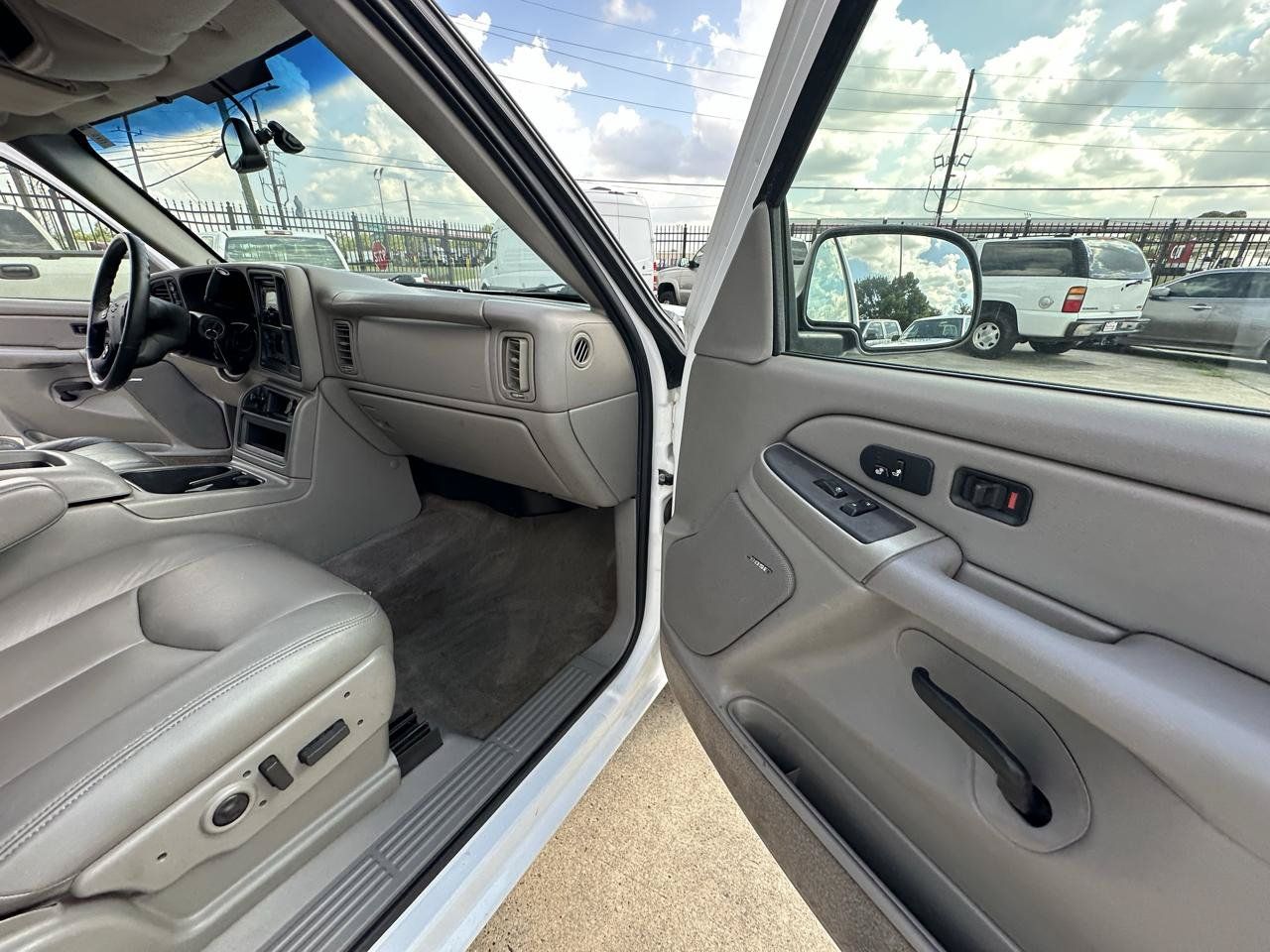 Used 2004 Chevrolet Silverado 1500 4x4 Extended Cab w/ Z71 Convenience Package 2 image 36