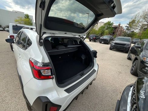 Used 2024 Subaru Crosstrek 2.0i Premium AWD/4WD image 5