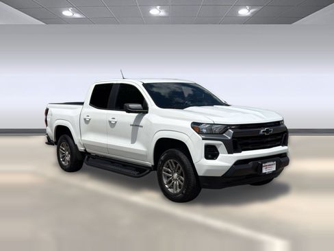 Certified 2023 Chevrolet Colorado LT w/ LT Convenience Package II RWD image 6