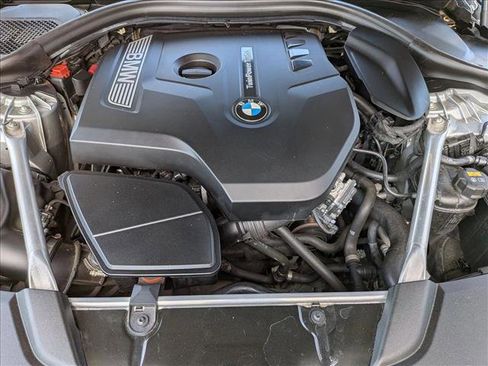 Used 2019 BMW 530i xDrive w/ Convenience Package AWD/4WD image 24