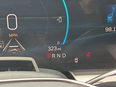 Certified 2024 Cadillac Lyriq Luxury AWD/4WD image 11