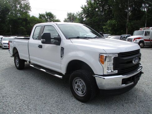 Used 2019 Ford F250 XL w/ XL Value Package AWD/4WD image 7