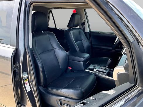 Used 2019 Toyota 4Runner Limited RWD image 9