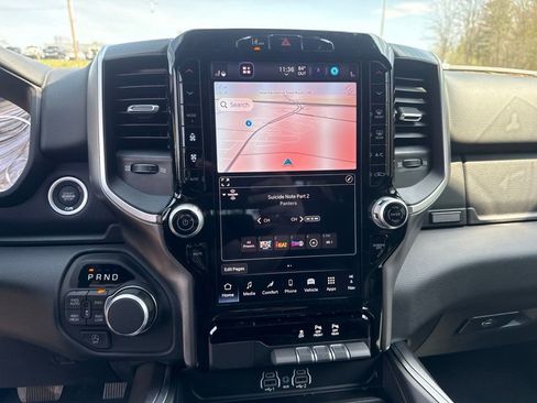 New 2026 RAM 1500 4x4 Crew Cab image 12