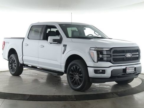 Used 2025 Ford F150 Lariat AWD/4WD image 2