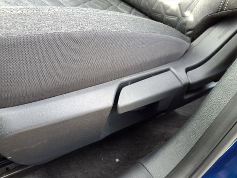 New 2026 Nissan Kicks SV w/ SV Premium Package image 25