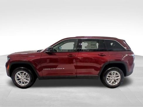 New 2026 Jeep Grand Cherokee Laredo X image 2