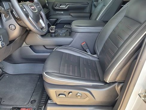Used 2024 GMC Sierra 1500 AT4X AWD/4WD image 17