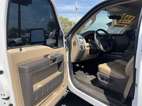 Used 2011 Ford F250 Lariat w/ Lariat Ultimate Pkg AWD/4WD image 22