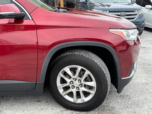 Used 2018 Chevrolet Traverse LT AWD/4WD image 10